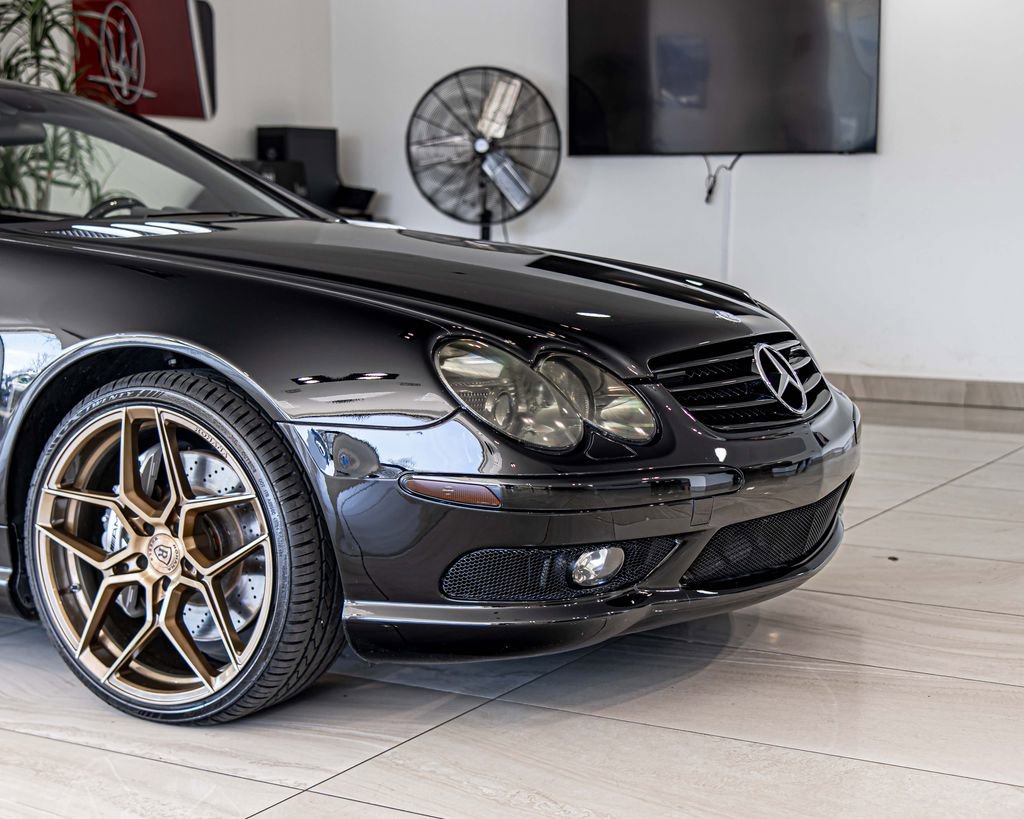 Used 2004 Mercedes-Benz SL 55 AMG image 3
