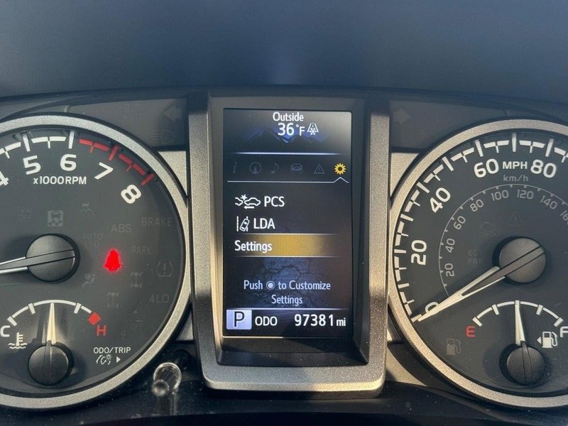 Used 2022 Toyota Tacoma TRD Sport w/ TRD Premium Sport Package image 24