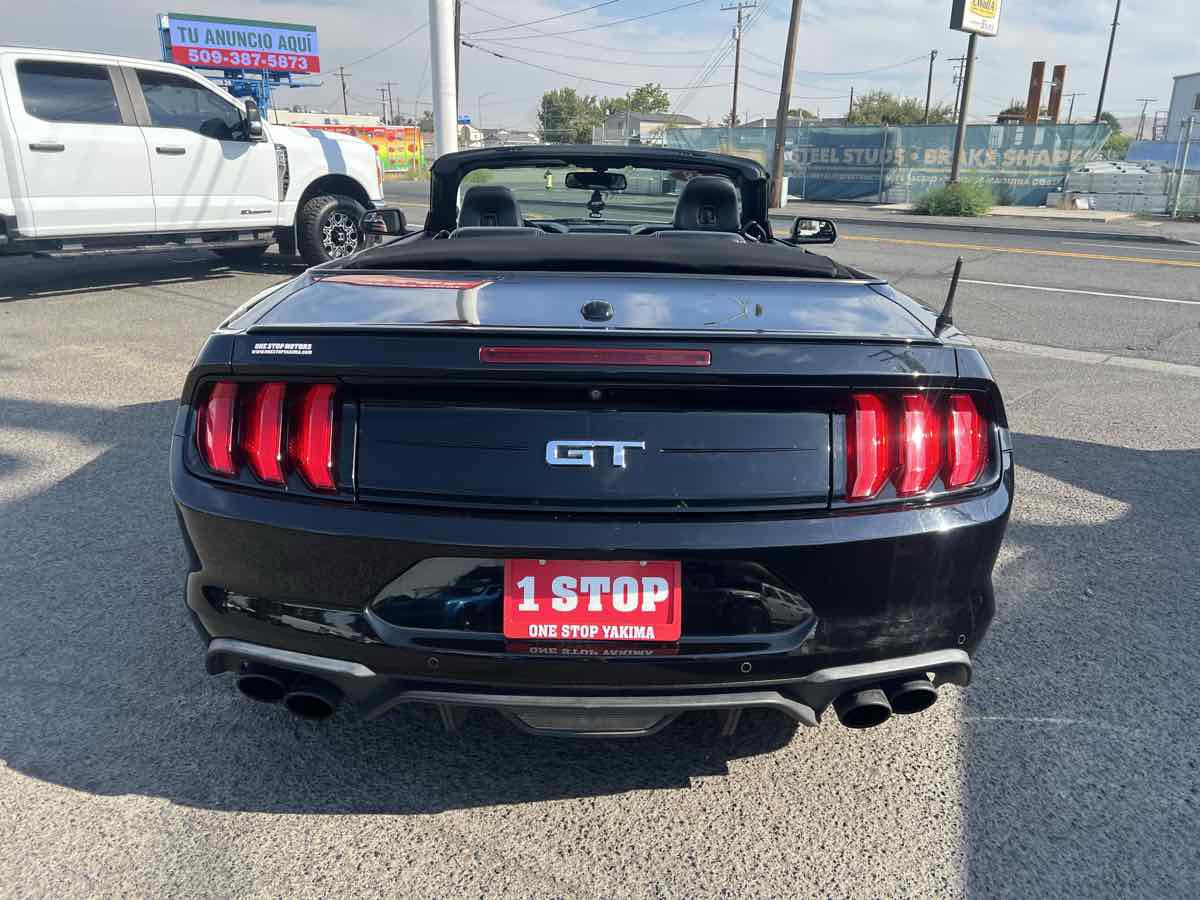 Used 2018 Ford Mustang GT Premium RWD image 6
