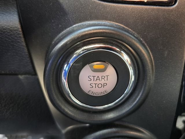 Used 2024 Nissan Titan SV w/ SV Bronze Edition Package image 22