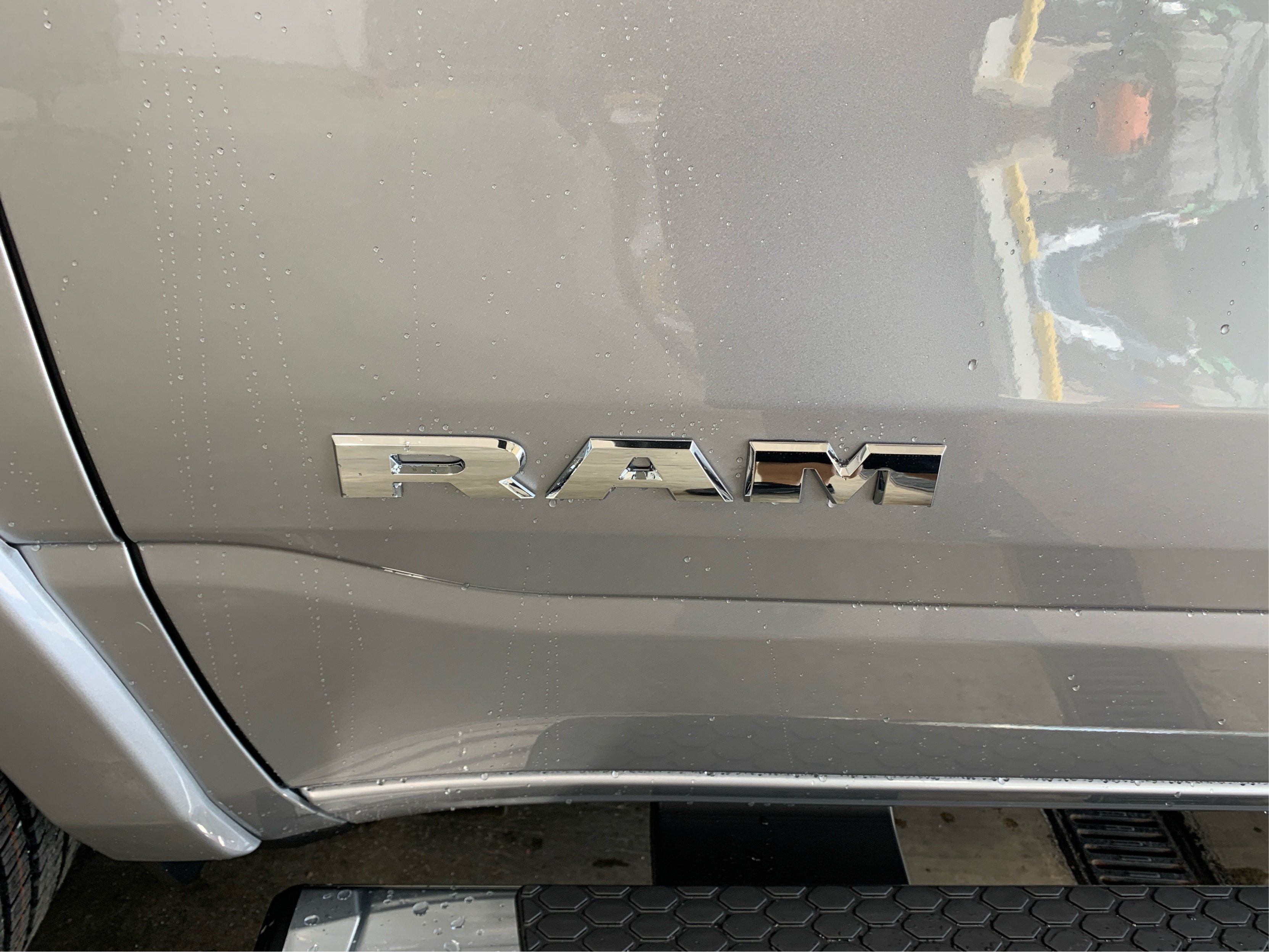New 2026 RAM 1500 Laramie w/ Sport Appearance Package AWD/4WD image 22
