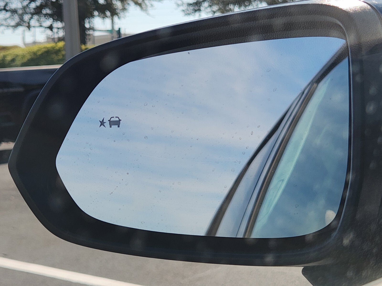 New 2026 Chevrolet Equinox EV LT image 13