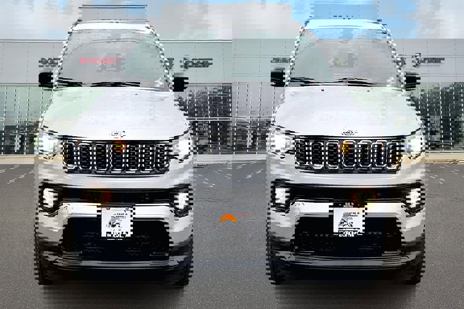 Used 2024 Jeep Compass Latitude image 6