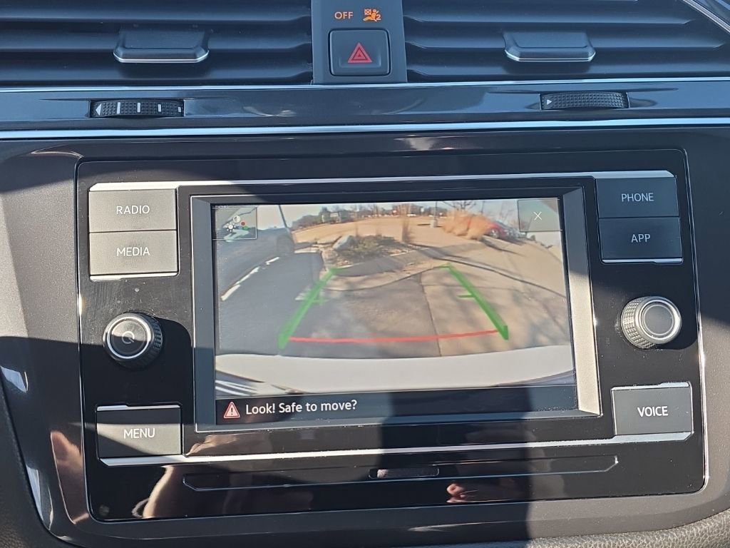 Certified 2022 Volkswagen Tiguan S image 19