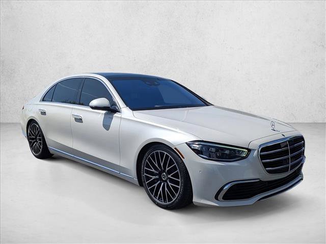 Used 2023 Mercedes-Benz S 580 4MATIC Sedan image 3