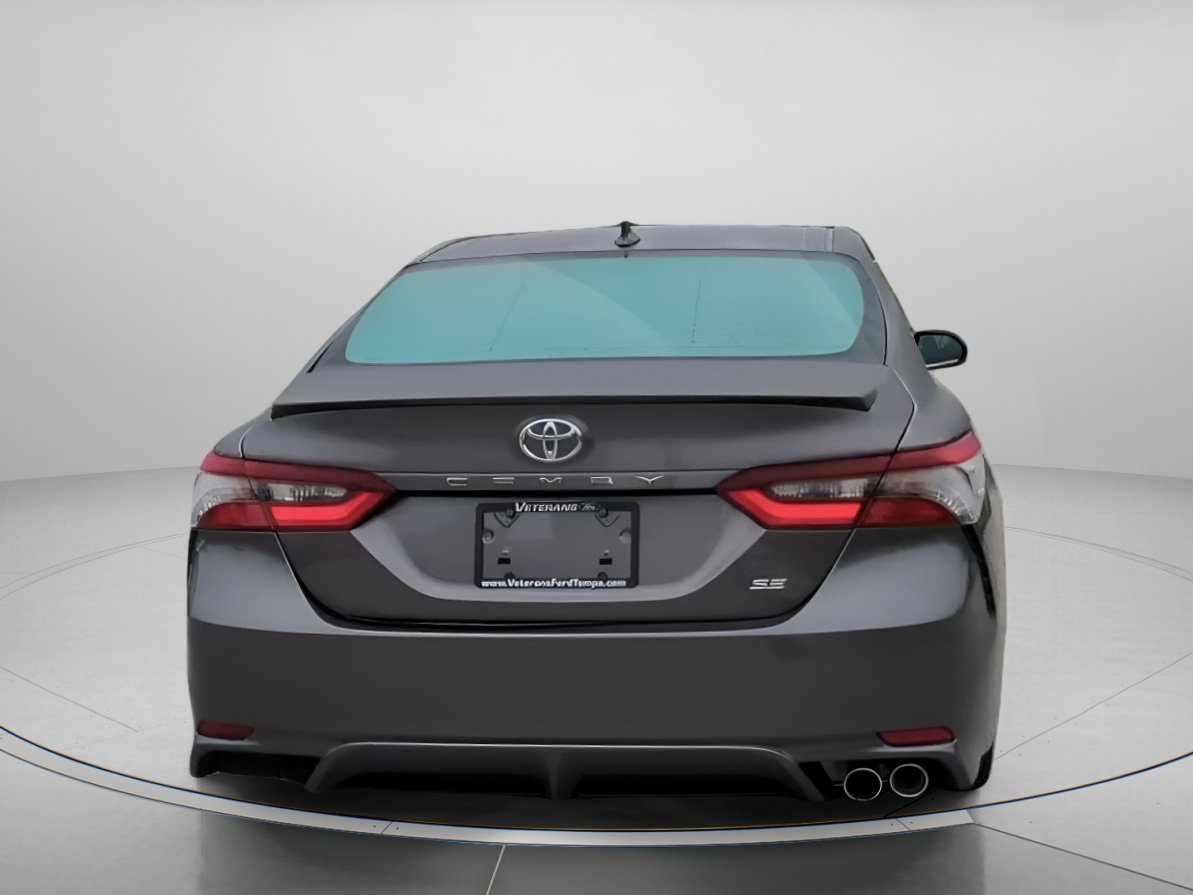 Used 2022 Toyota Camry SE w/ Carpet Mat Package (TMS) image 24