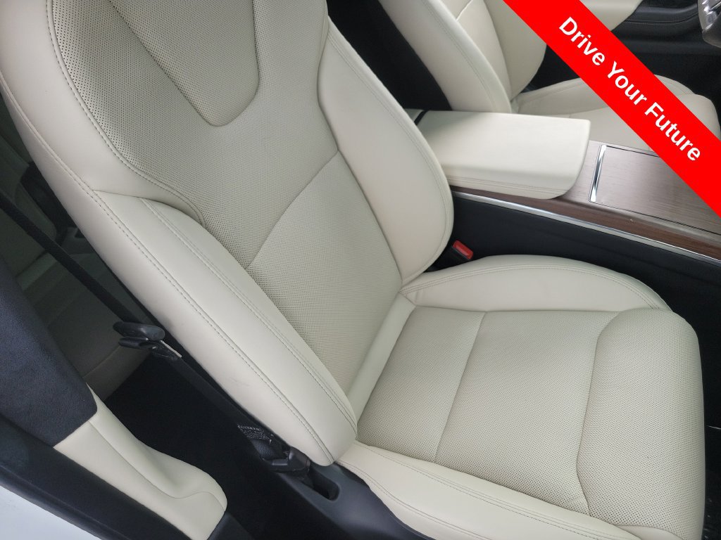Used 2023 Tesla Model X AWD/4WD image 17
