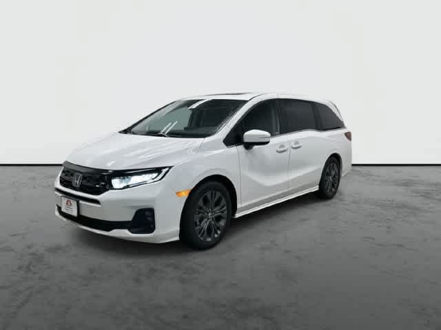 Certified 2026 Honda Odyssey Touring image 8