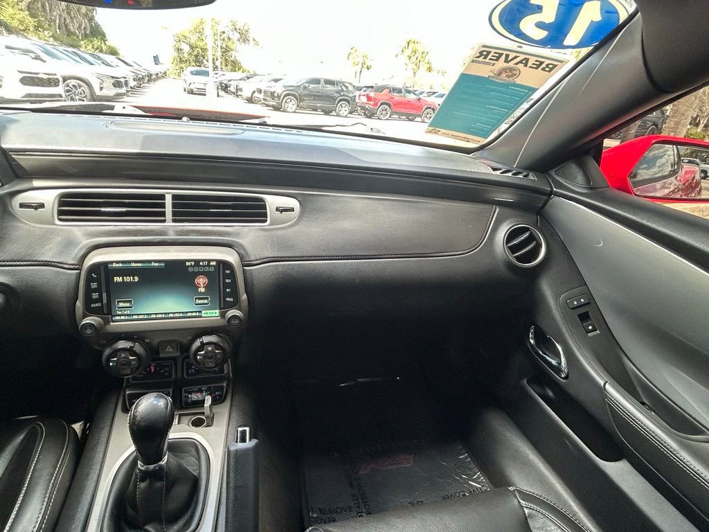 Used 2015 Chevrolet Camaro LT image 16