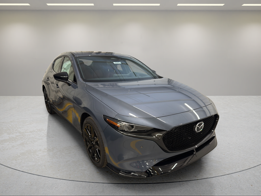 New 2026 MAZDA MAZDA3 Hatchback w/Premium Plus Pkg AWD/4WD image 4