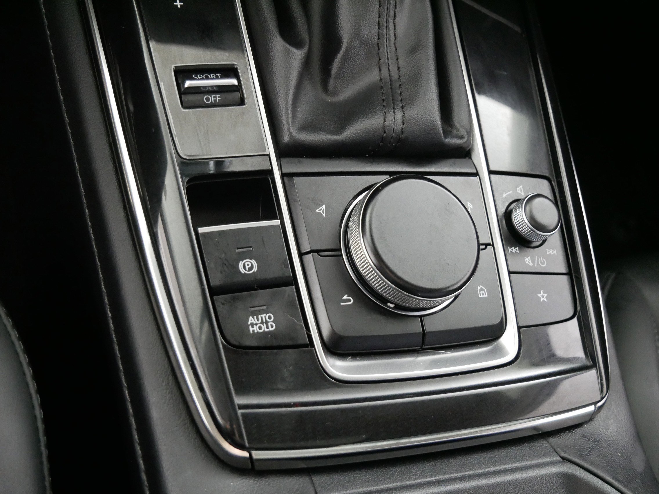 Used 2024 MAZDA CX-30 AWD 2.5 S w/ Preferred Package image 30