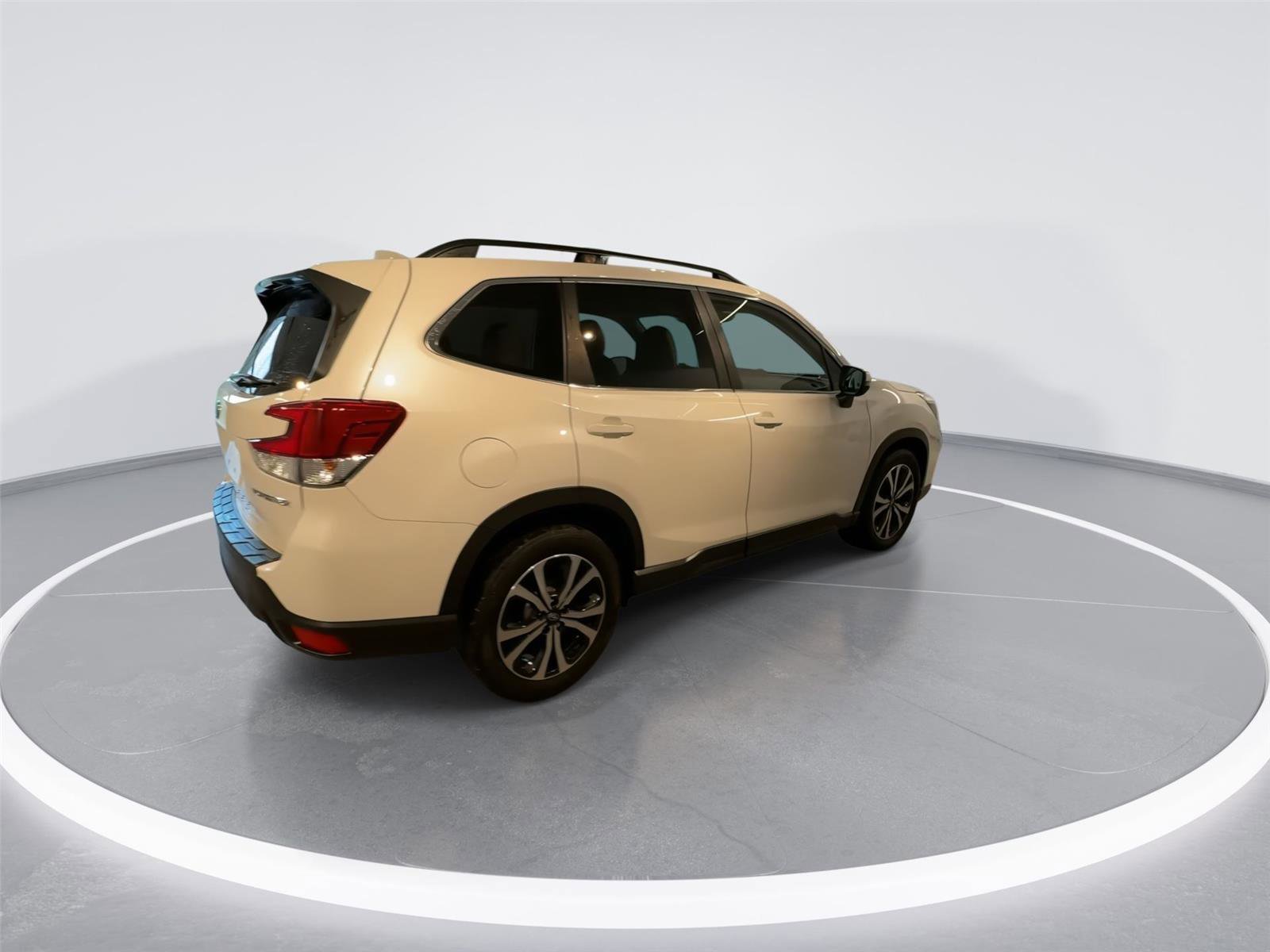 Used 2020 Subaru Forester Limited AWD/4WD image 8