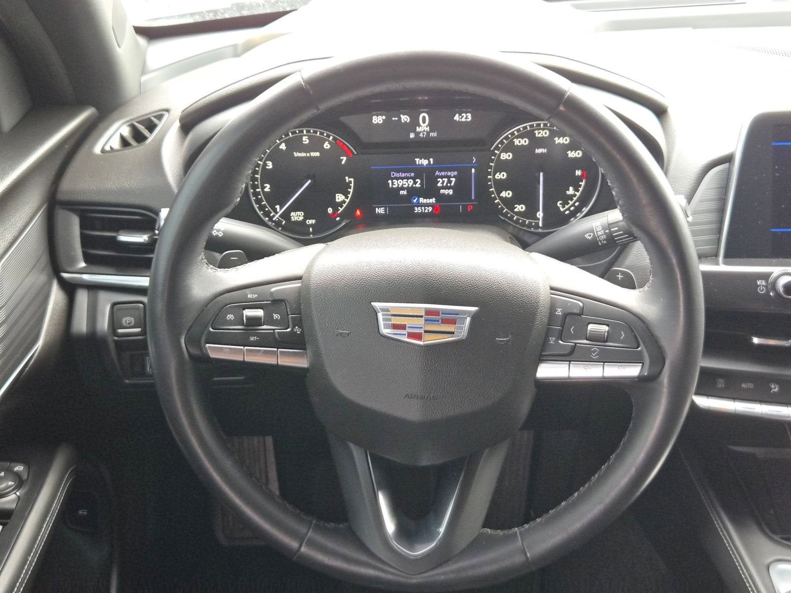 Used 2023 Cadillac CT4 Luxury RWD image 18
