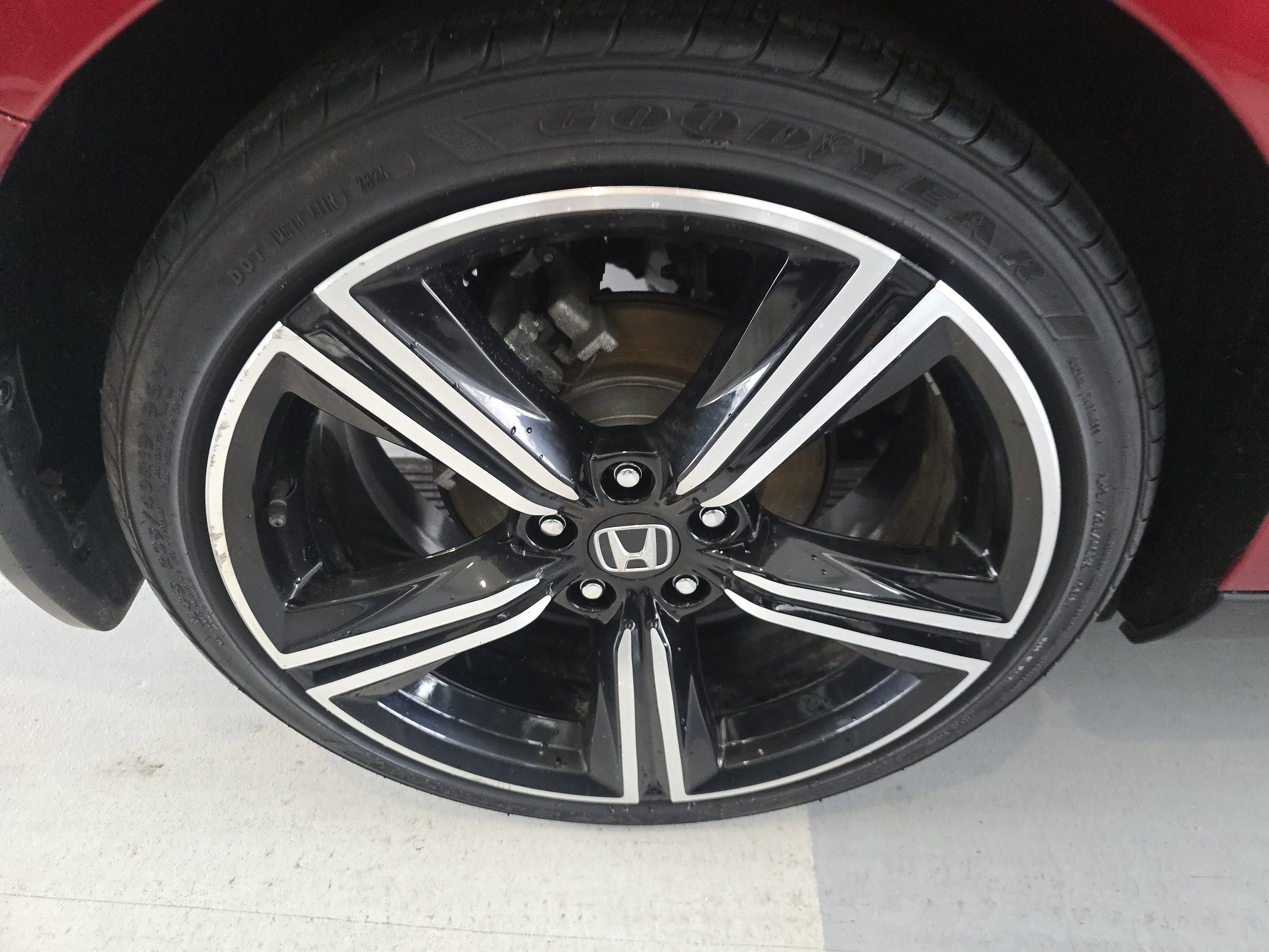 Used 2025 Honda Accord Sport image 8