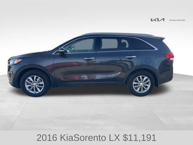 Used 2016 Kia Sorento LX w/ LX Convenience Package image 5