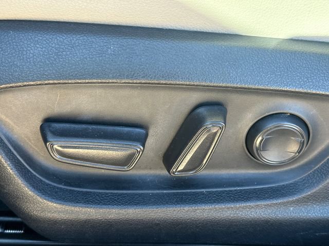 Used 2024 Toyota Camry SE FWD image 20