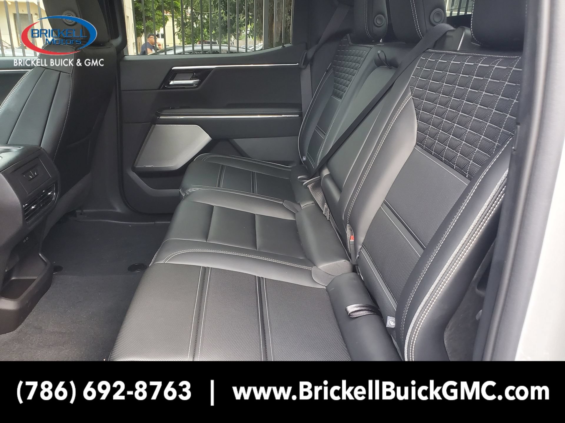 New 2025 GMC Sierra EV Denali AWD/4WD image 11