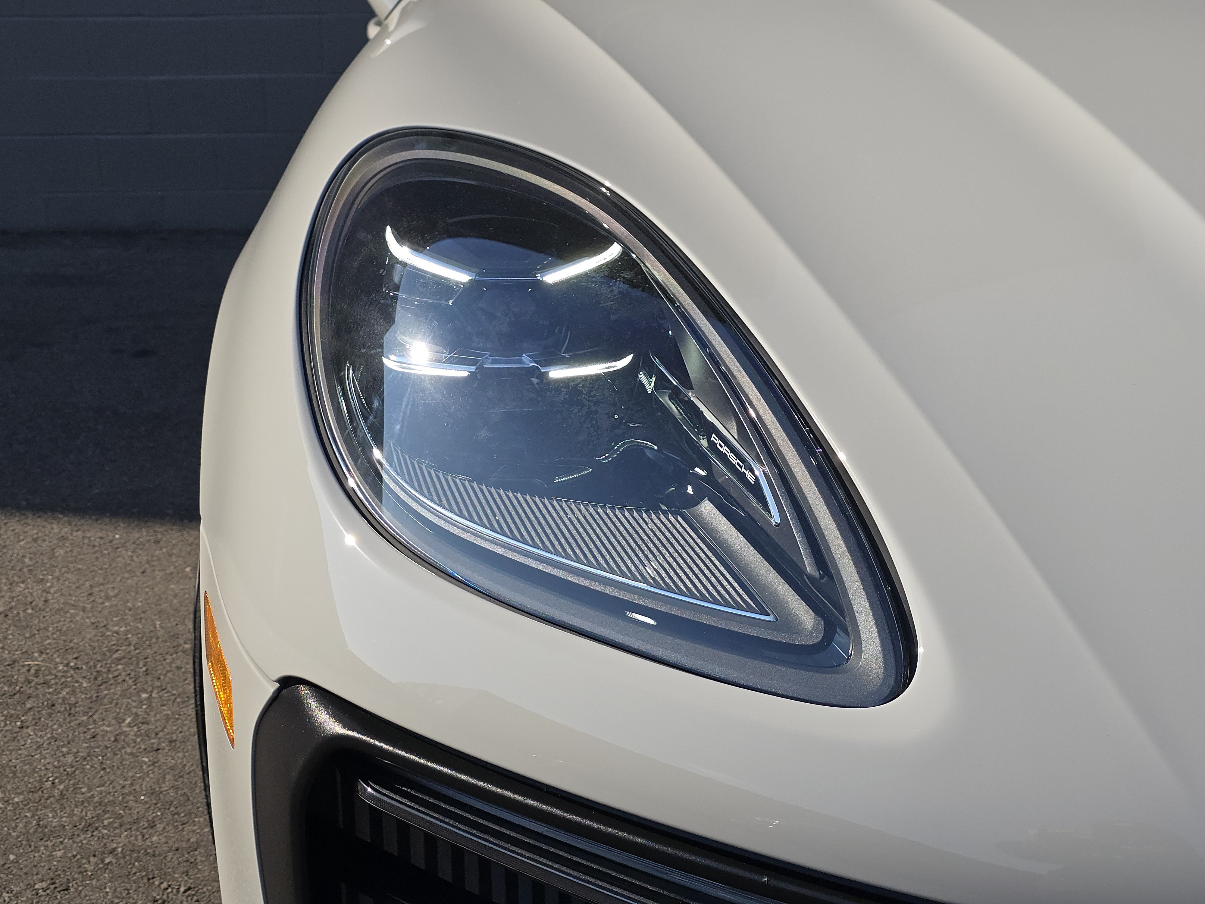 New 2026 Porsche Macan S AWD/4WD image 11