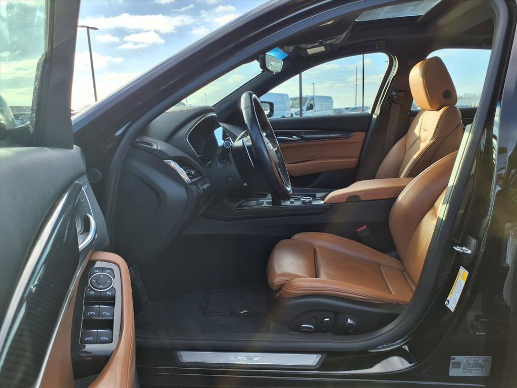 Used 2021 Cadillac CT5 V w/ Platinum Package image 22