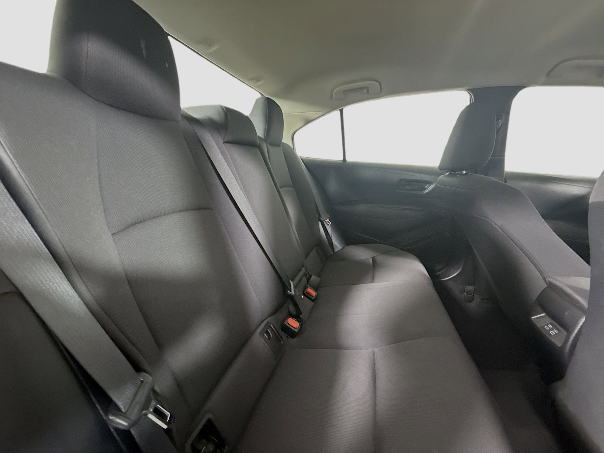 Used 2024 Toyota Corolla LE image 26