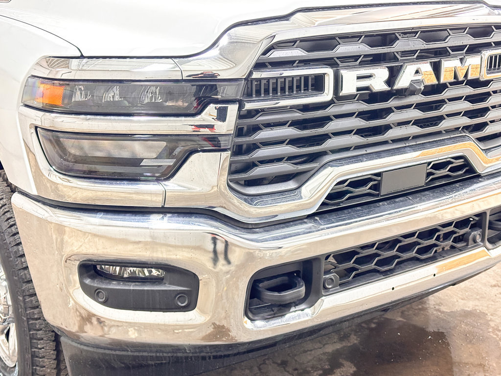 New 2026 RAM 2500 Tradesman AWD/4WD image 12