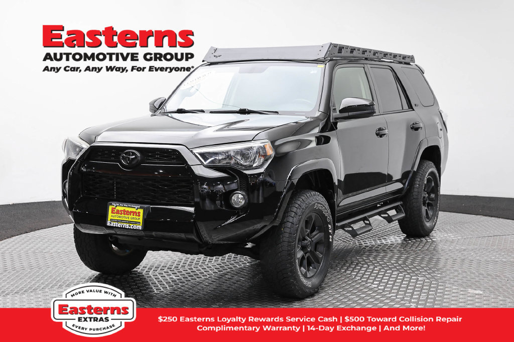 Used 2014 Toyota 4Runner SR5 AWD/4WD image 1