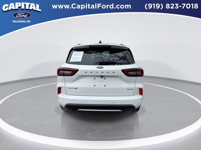 Certified 2024 Ford Escape ST-Line w/ Tech Pack #1 AWD/4WD image 7