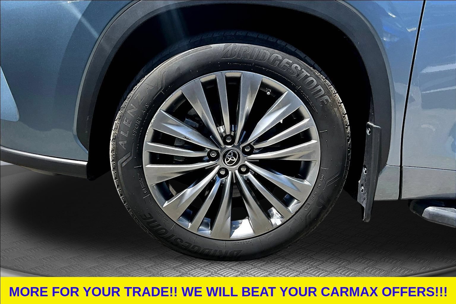 Used 2022 Toyota Highlander Platinum AWD/4WD image 37