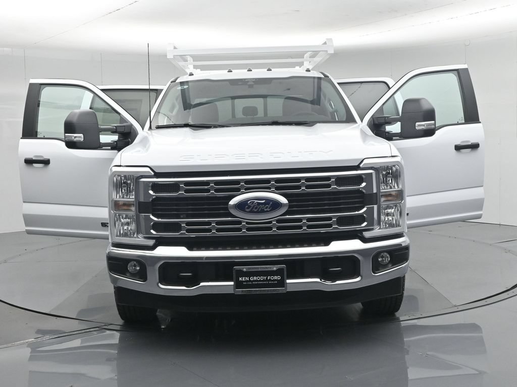 New 2026 Ford F350 XL w/ XL Chrome Package RWD image 38