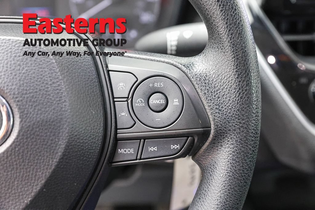 Used 2024 Toyota Corolla LE FWD image 15