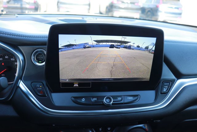 Used 2025 Chevrolet Blazer LT FWD image 28