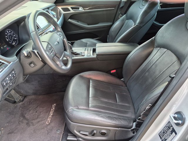 Used 2017 Genesis G80 3.8 w/ Option Group 02 RWD image 13