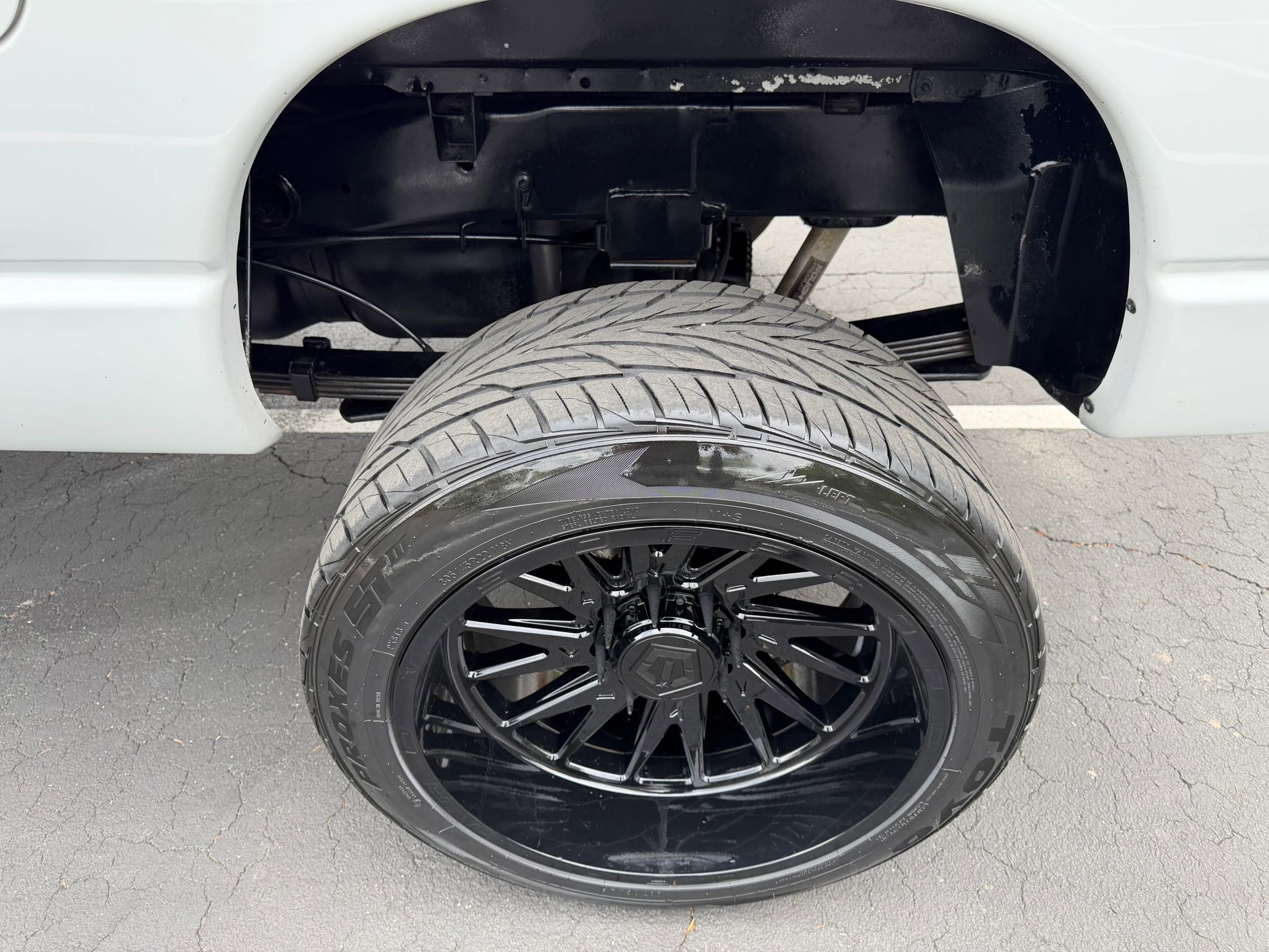 Used 2006 Dodge Ram 2500 Truck SLT AWD/4WD image 12