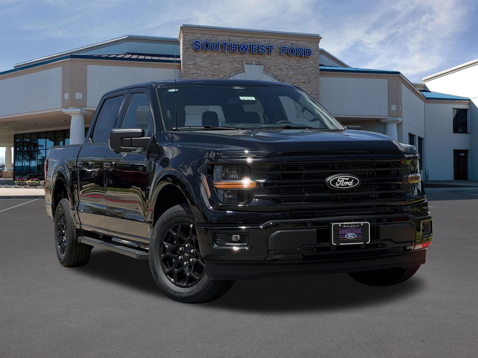 New 2026 Ford F150 XLT w/ Equipment Group 302A MID RWD image 1