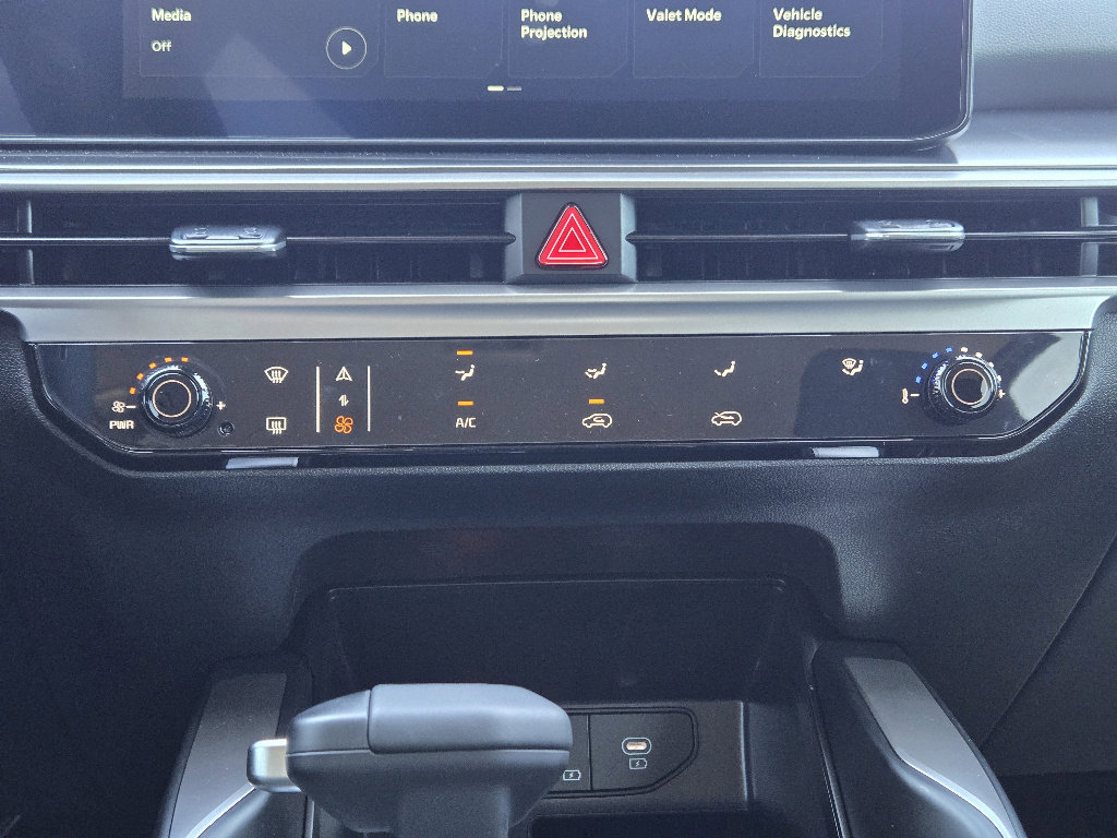 New 2026 Kia Sorento LX image 14