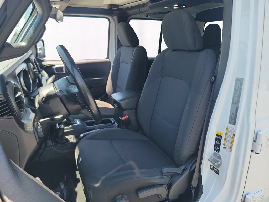 Used 2022 Jeep Gladiator Sport AWD/4WD image 9