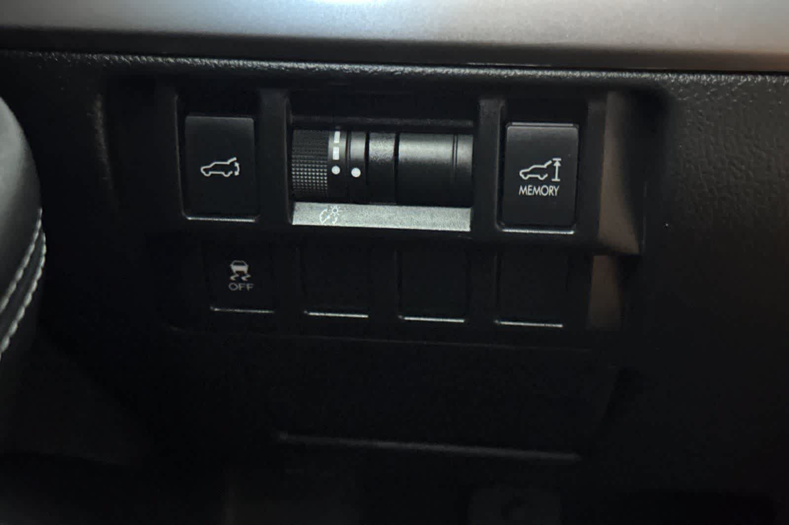 Used 2016 Subaru Outback 2.5i Premium AWD/4WD image 31