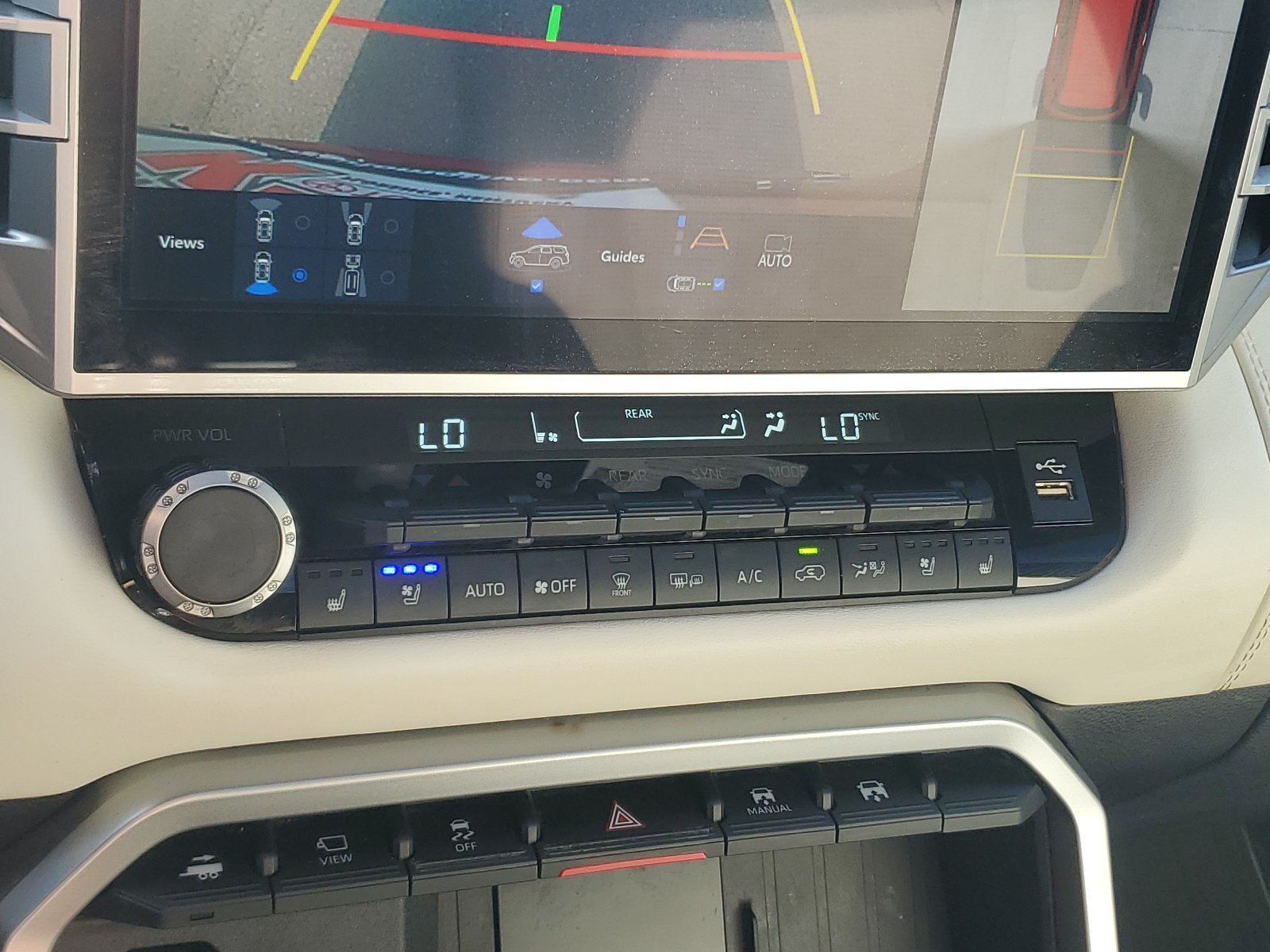 Certified 2025 Toyota Sequoia Capstone AWD/4WD image 30