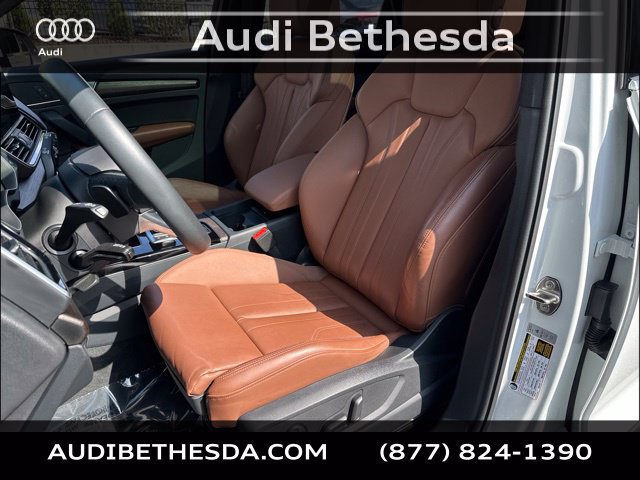 Certified 2024 Audi Q5 2.0T Premium w/ Convenience Package AWD/4WD image 28
