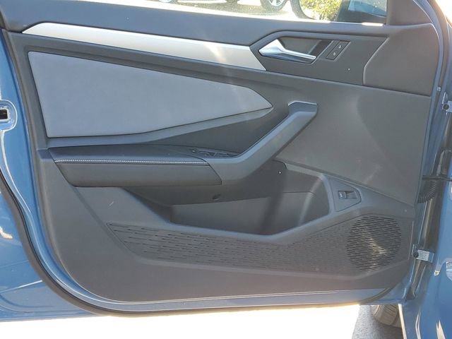 New 2026 Volkswagen Jetta SE image 8