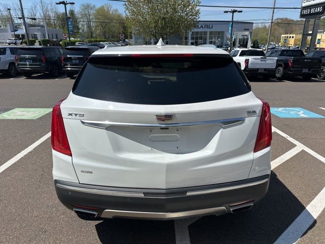 Used 2018 Cadillac XT5 Platinum w/ Driver Assist Package AWD/4WD image 5