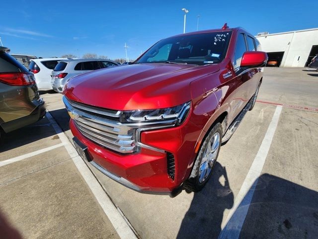 Used 2023 Chevrolet Suburban High Country image 3