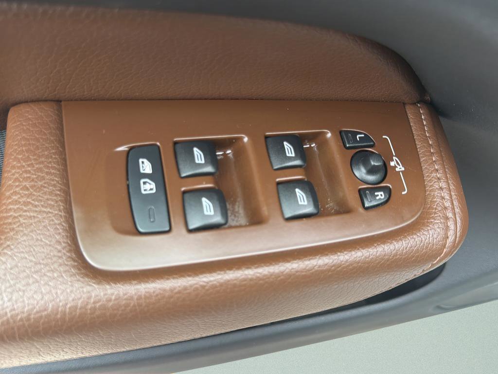 Used 2020 Volvo XC60 T6 Inscription AWD/4WD image 19