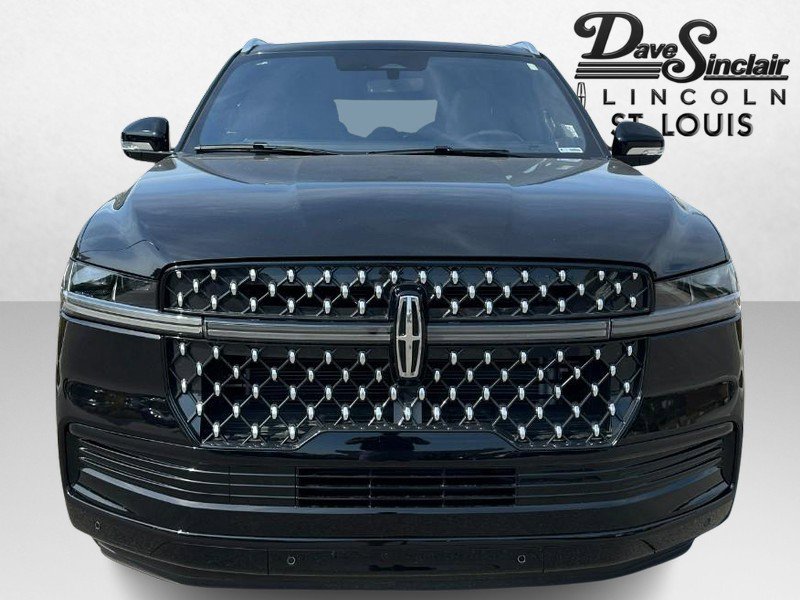 Certified 2025 Lincoln Navigator L Black Label image 2