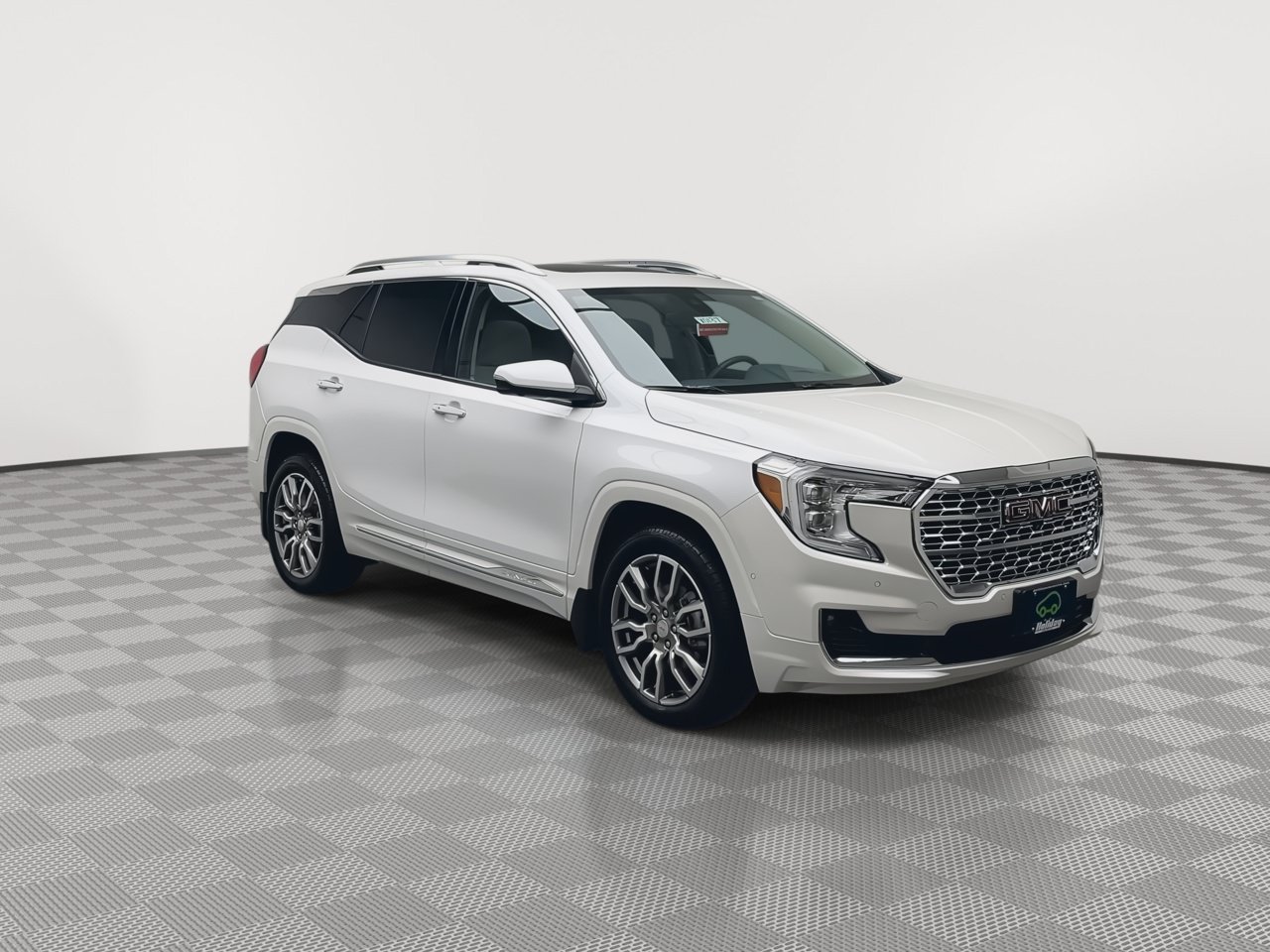 Certified 2024 GMC Terrain Denali w/ Denali Premium Package AWD/4WD image 38