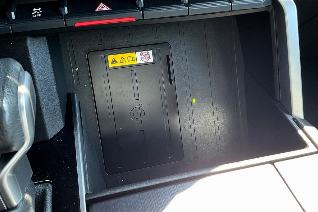 Used 2023 Toyota Tundra Platinum image 33