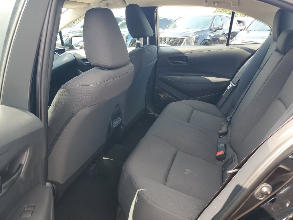 Used 2024 Toyota Corolla LE FWD image 21