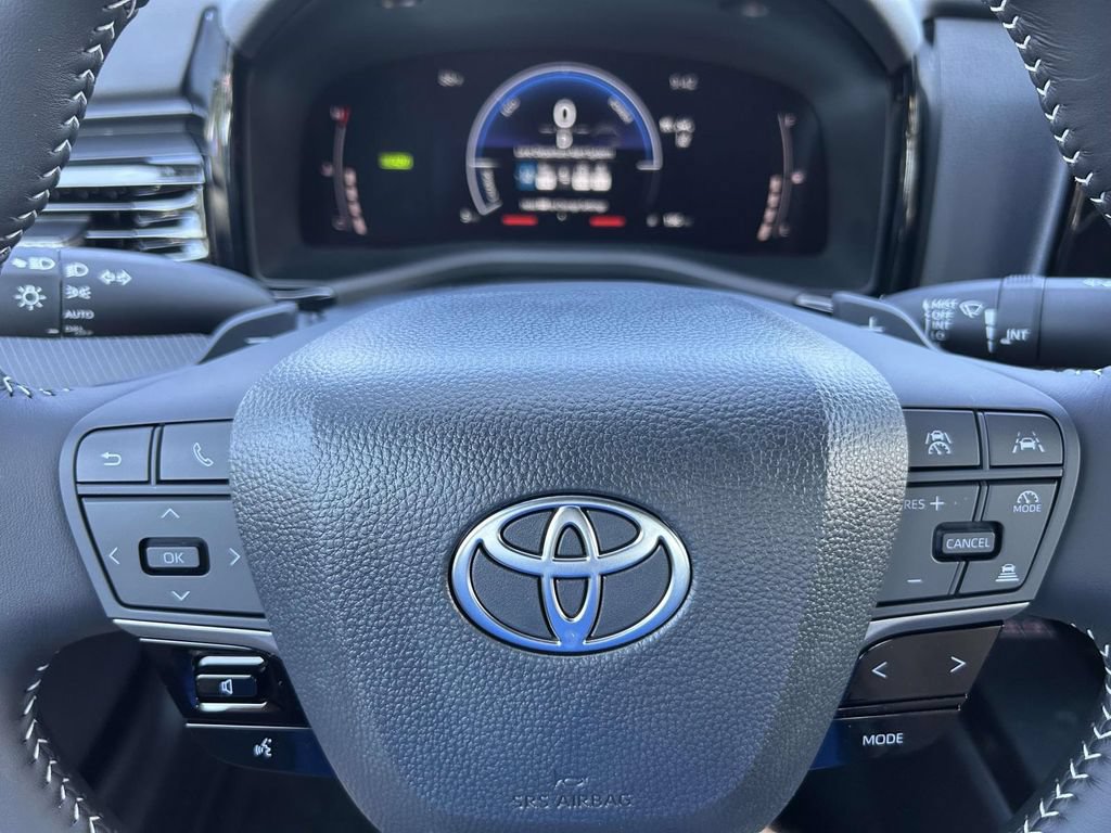 New 2026 Toyota Camry Hybrid FWD image 27