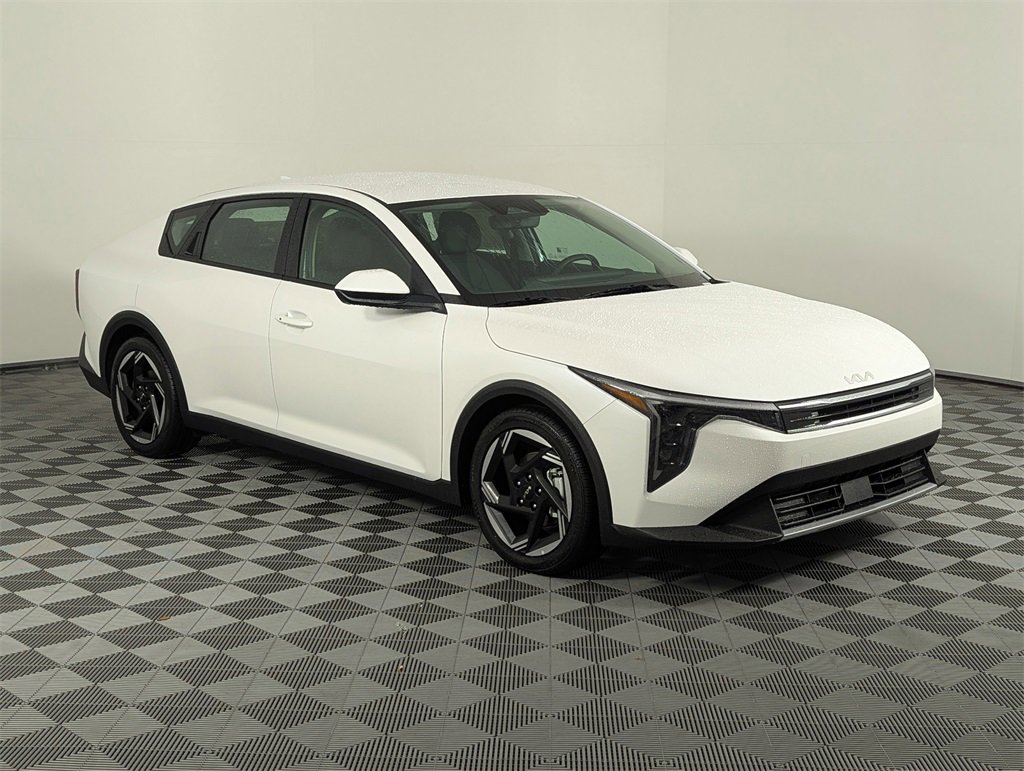 New 2025 Kia K4 EX image 9