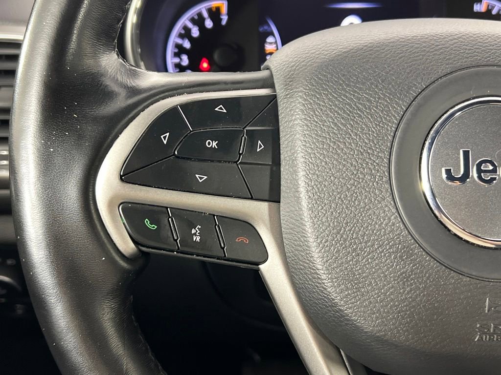 Used 2021 Jeep Grand Cherokee Laredo X image 71